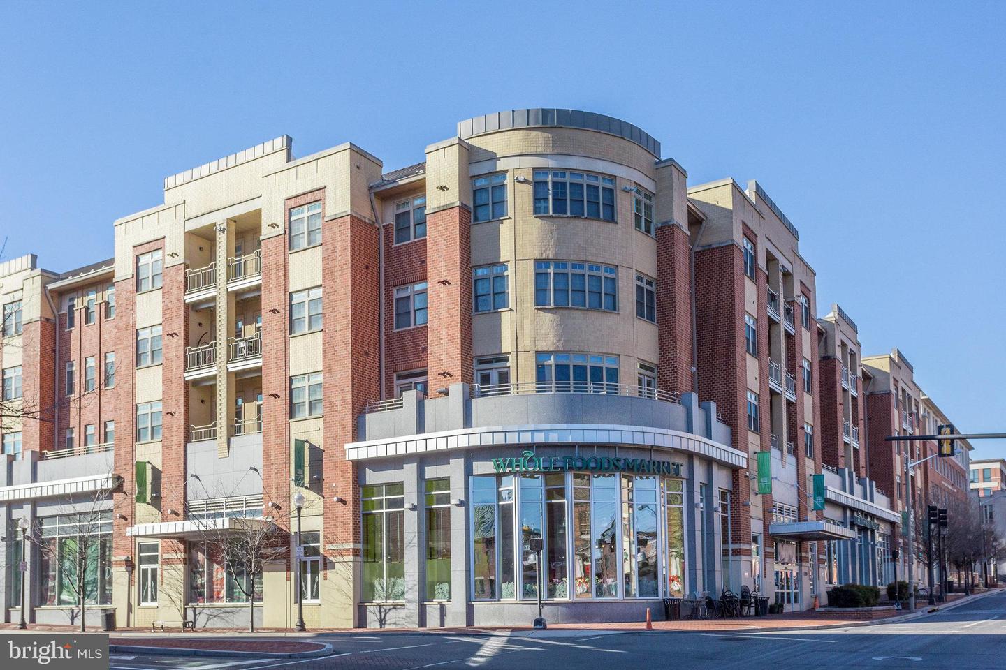 525 N FAYETTE ST #218, ALEXANDRIA, Virginia 22314, 2 Bedrooms Bedrooms, ,2 BathroomsBathrooms,Residential,For sale,525 N FAYETTE ST #218,VAAX2053430 MLS # VAAX2053430