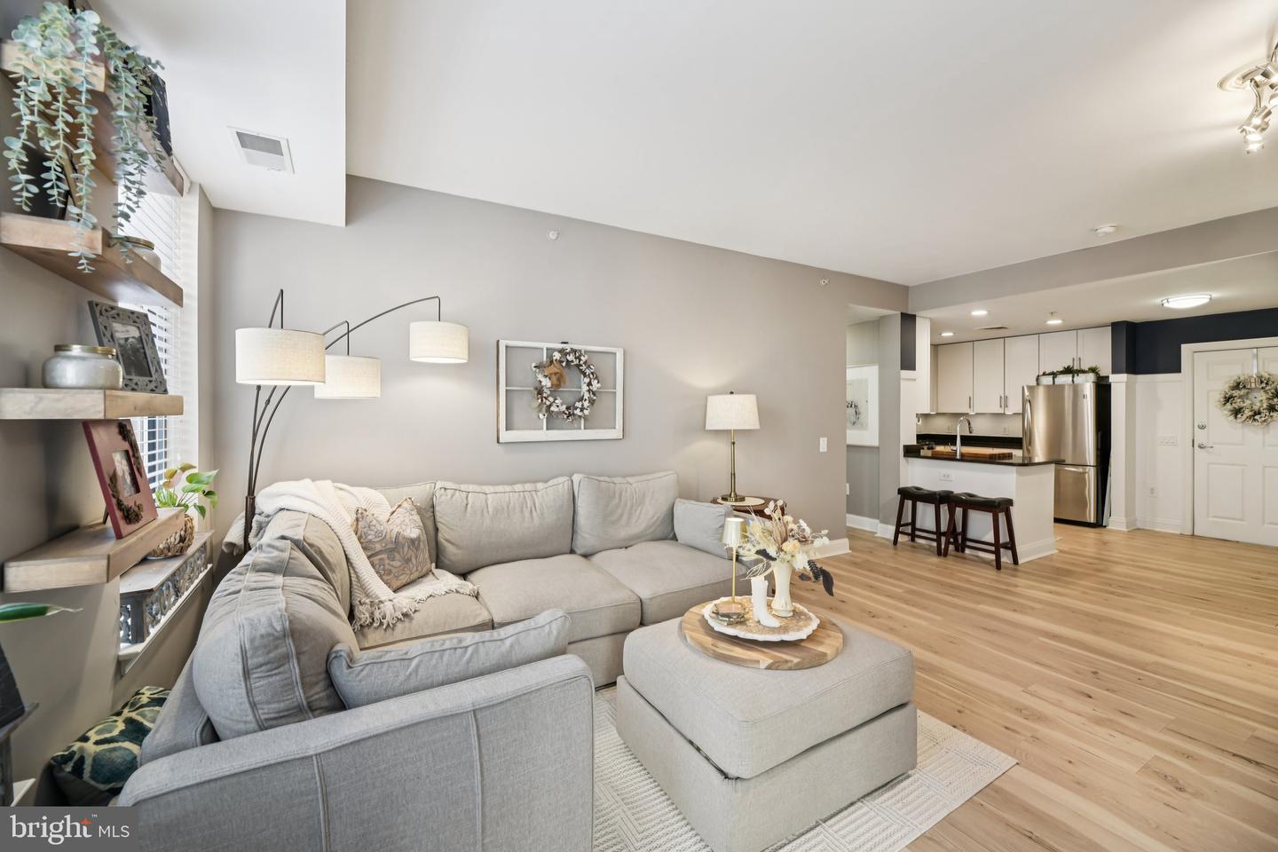 525 N FAYETTE ST #218, ALEXANDRIA, Virginia 22314, 2 Bedrooms Bedrooms, ,2 BathroomsBathrooms,Residential,For sale,525 N FAYETTE ST #218,VAAX2053430 MLS # VAAX2053430