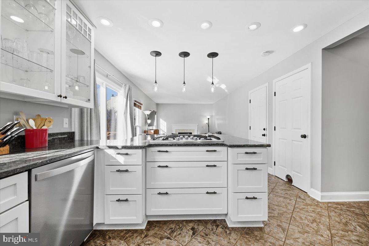 14627 RED HOUSE RD, GAINESVILLE, Virginia 20155, 4 Bedrooms Bedrooms, ,2 BathroomsBathrooms,Residential,For sale,14627 RED HOUSE RD,VAPW2111184 MLS # VAPW2111184