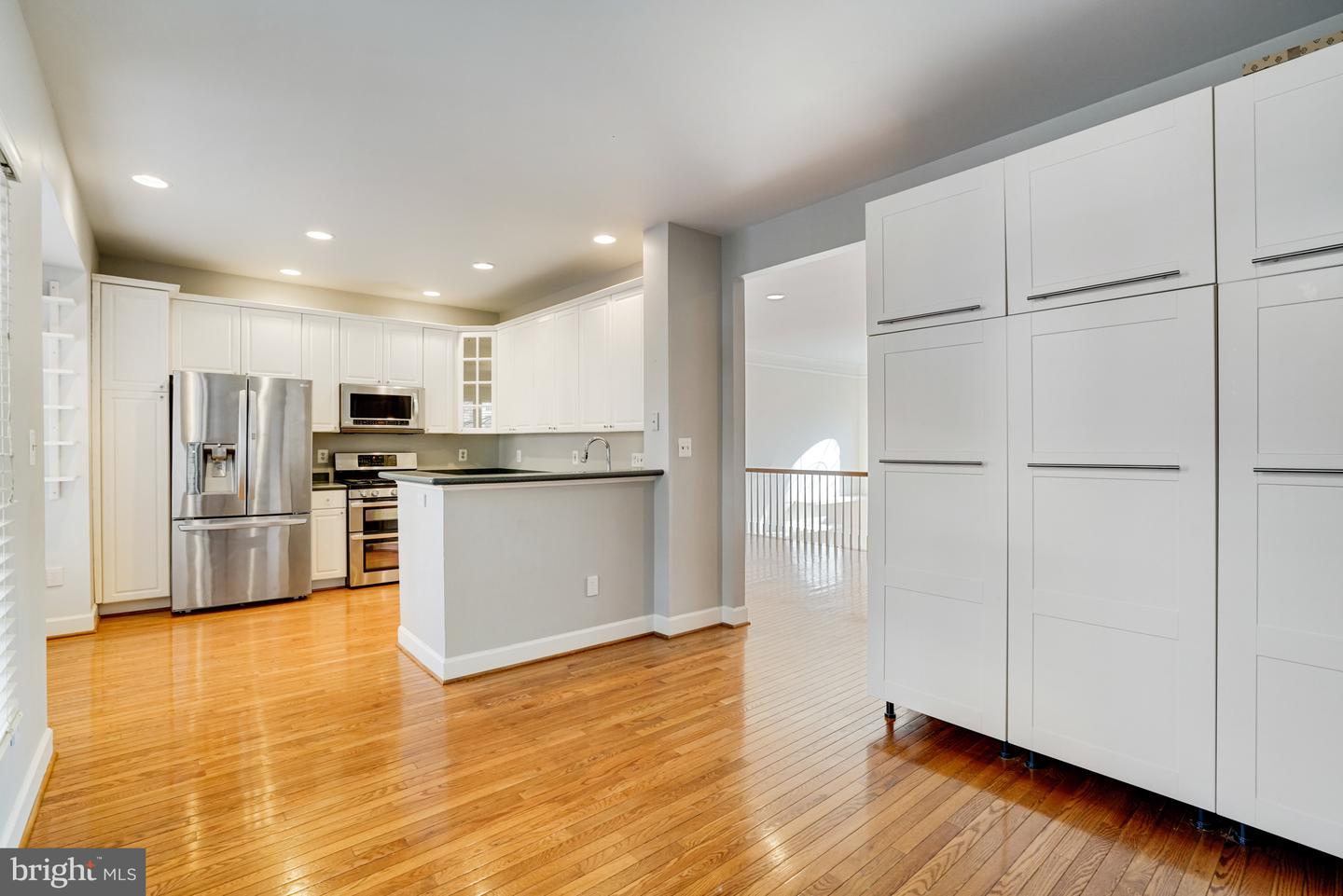 2505 GADSBY PL, ALEXANDRIA, Virginia 22311, 3 Bedrooms Bedrooms, ,3 BathroomsBathrooms,Residential,For sale,2505 GADSBY PL,VAAX2053516 MLS # VAAX2053516