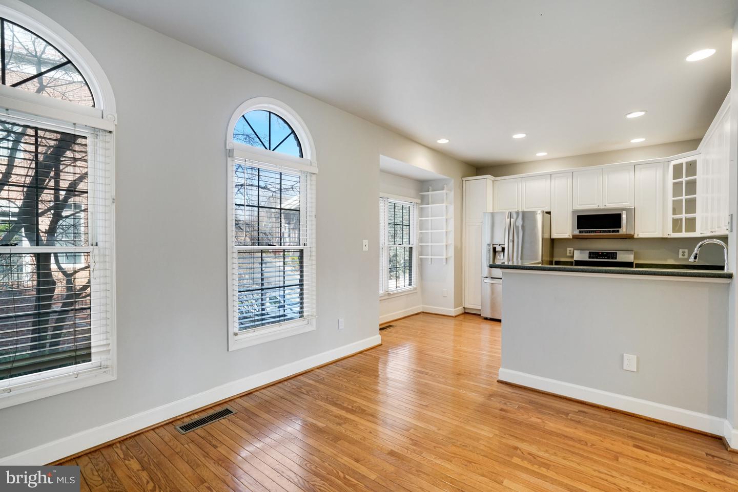 2505 GADSBY PL, ALEXANDRIA, Virginia 22311, 3 Bedrooms Bedrooms, ,3 BathroomsBathrooms,Residential,For sale,2505 GADSBY PL,VAAX2053516 MLS # VAAX2053516