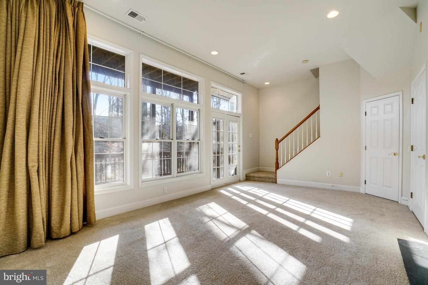 2505 GADSBY PL, ALEXANDRIA, Virginia 22311, 3 Bedrooms Bedrooms, ,3 BathroomsBathrooms,Residential,For sale,2505 GADSBY PL,VAAX2053516 MLS # VAAX2053516