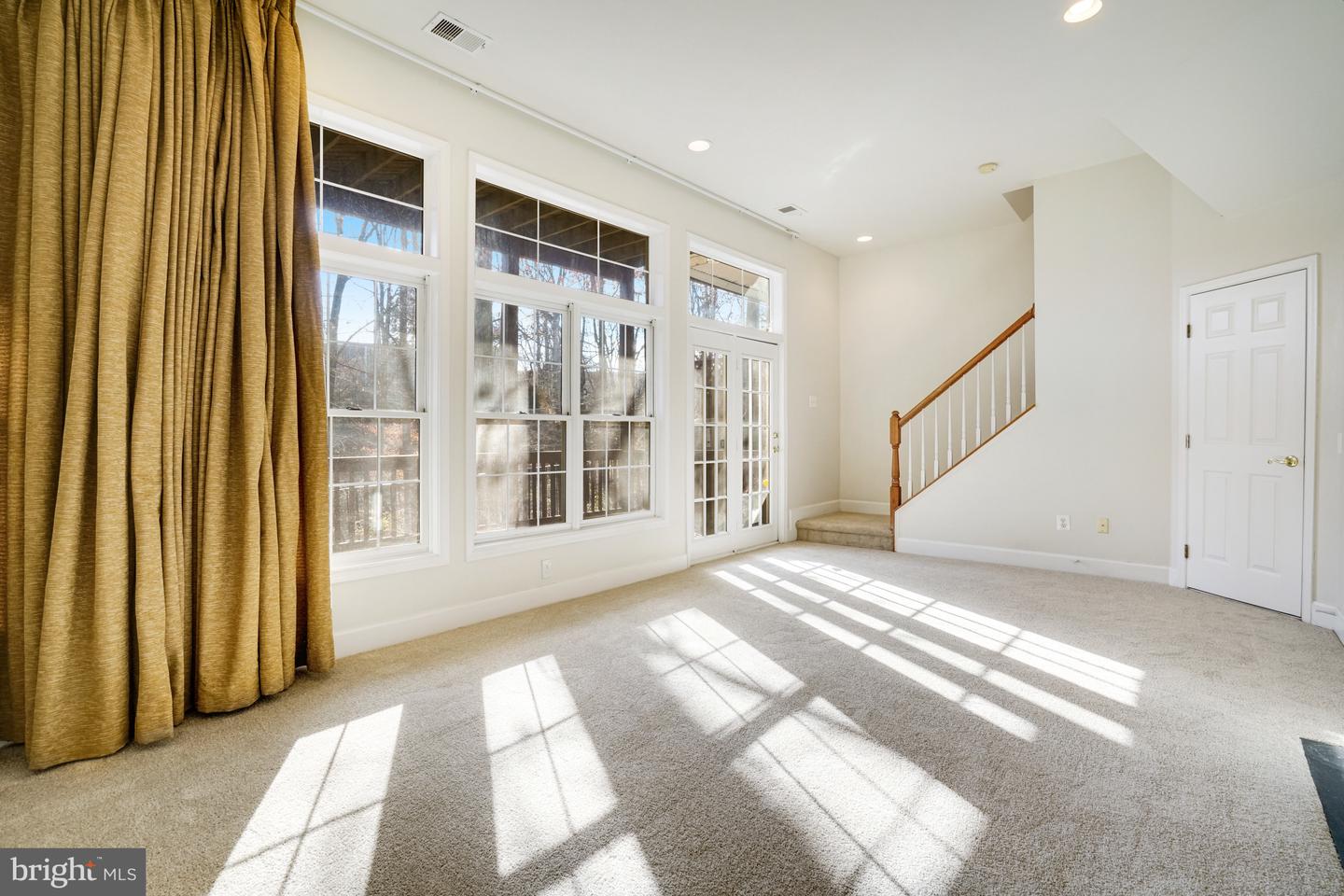 2505 GADSBY PL, ALEXANDRIA, Virginia 22311, 3 Bedrooms Bedrooms, ,3 BathroomsBathrooms,Residential,For sale,2505 GADSBY PL,VAAX2053516 MLS # VAAX2053516