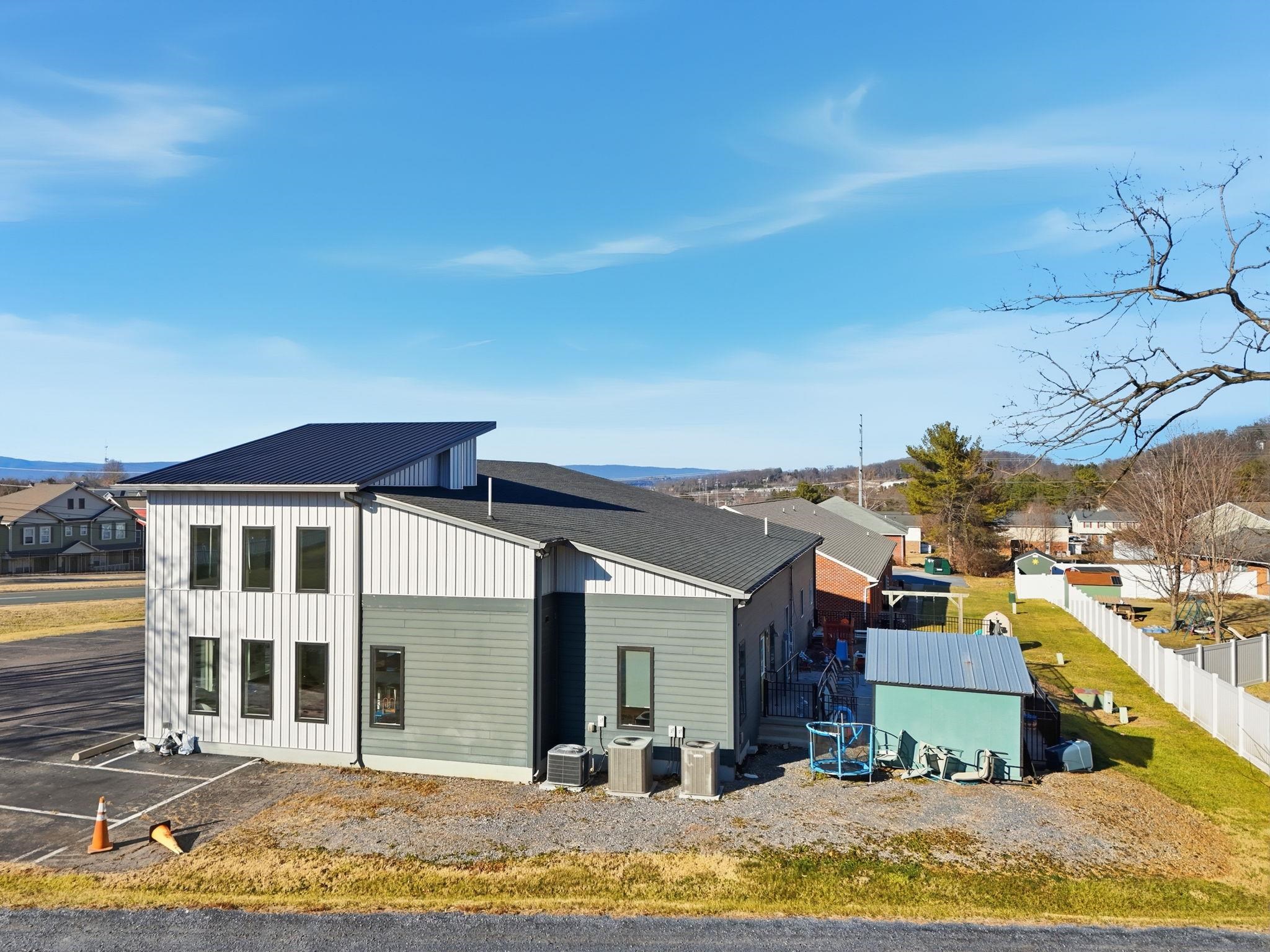 1591 PORT REPUBLIC RD, ROCKINGHAM, Virginia 22801, ,Commercial,1591 PORT REPUBLIC RD,672906 MLS # 672906 1591 PORT REPUBLIC RD, ROCKINGHAM, Virginia 22801, ,Commercial,1591 PORT REPUBLIC RD,672906 MLS # 672906