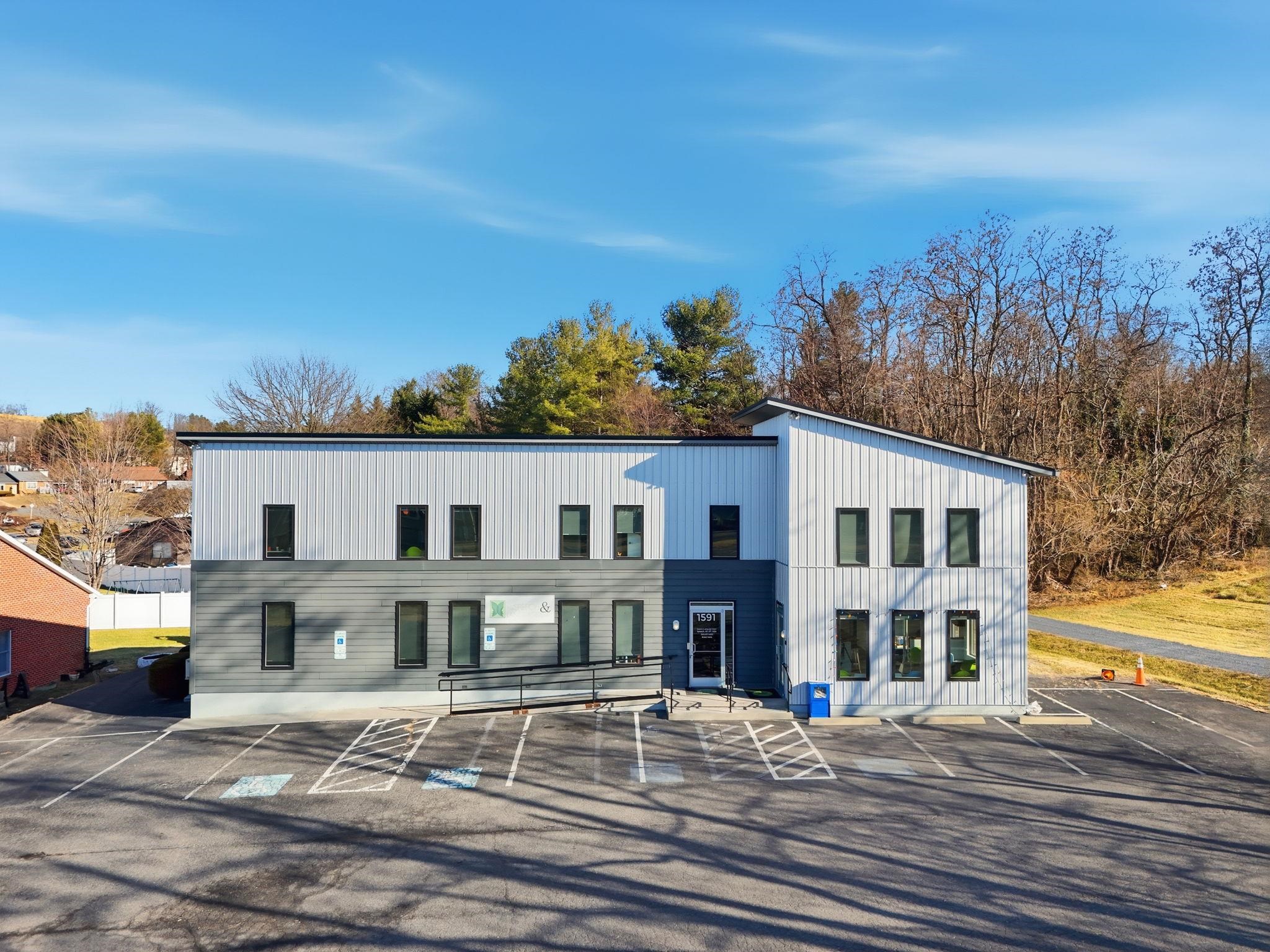 1591 PORT REPUBLIC RD, ROCKINGHAM, Virginia 22801, ,Commercial,1591 PORT REPUBLIC RD,672906 MLS # 672906 1591 PORT REPUBLIC RD, ROCKINGHAM, Virginia 22801, ,Commercial,1591 PORT REPUBLIC RD,672906 MLS # 672906