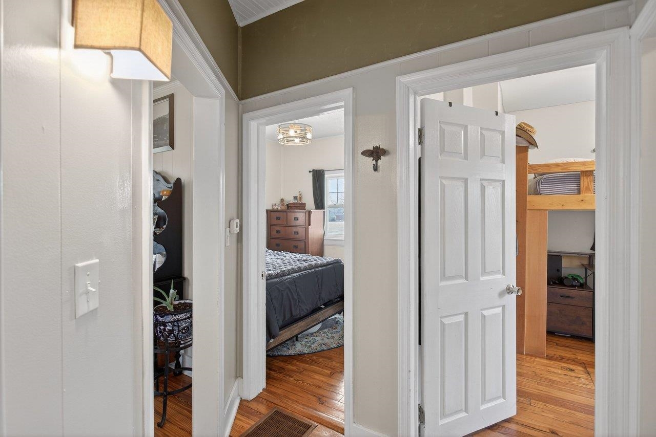 211 SECOND ST, SHENANDOAH, Virginia 22849, 2 Bedrooms Bedrooms, ,1 BathroomBathrooms,Residential,211 SECOND ST,672908 MLS # 672908 211 SECOND ST, SHENANDOAH, Virginia 22849, 2 Bedrooms Bedrooms, ,1 BathroomBathrooms,Residential,211 SECOND ST,672908 MLS # 672908