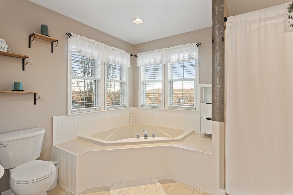 209 BUCHANAN DR, BROADWAY, Virginia 22815, 5 Bedrooms Bedrooms, ,3 BathroomsBathrooms,Residential,209 BUCHANAN DR,672909 MLS # 672909