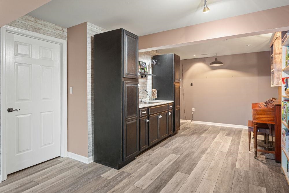 209 BUCHANAN DR, BROADWAY, Virginia 22815, 5 Bedrooms Bedrooms, ,3 BathroomsBathrooms,Residential,209 BUCHANAN DR,672909 MLS # 672909