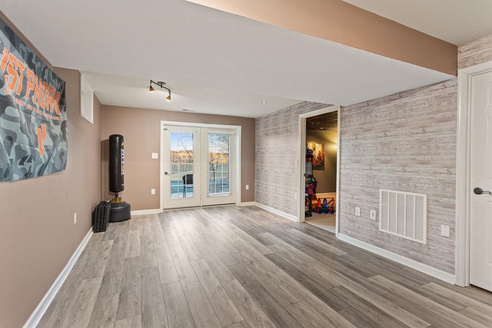 209 BUCHANAN DR, BROADWAY, Virginia 22815, 5 Bedrooms Bedrooms, ,3 BathroomsBathrooms,Residential,209 BUCHANAN DR,672909 MLS # 672909