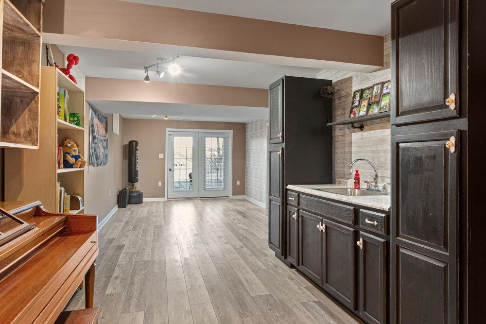 209 BUCHANAN DR, BROADWAY, Virginia 22815, 5 Bedrooms Bedrooms, ,3 BathroomsBathrooms,Residential,209 BUCHANAN DR,672909 MLS # 672909