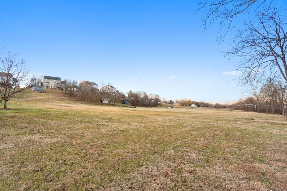 209 BUCHANAN DR, BROADWAY, Virginia 22815, 5 Bedrooms Bedrooms, ,3 BathroomsBathrooms,Residential,209 BUCHANAN DR,672909 MLS # 672909