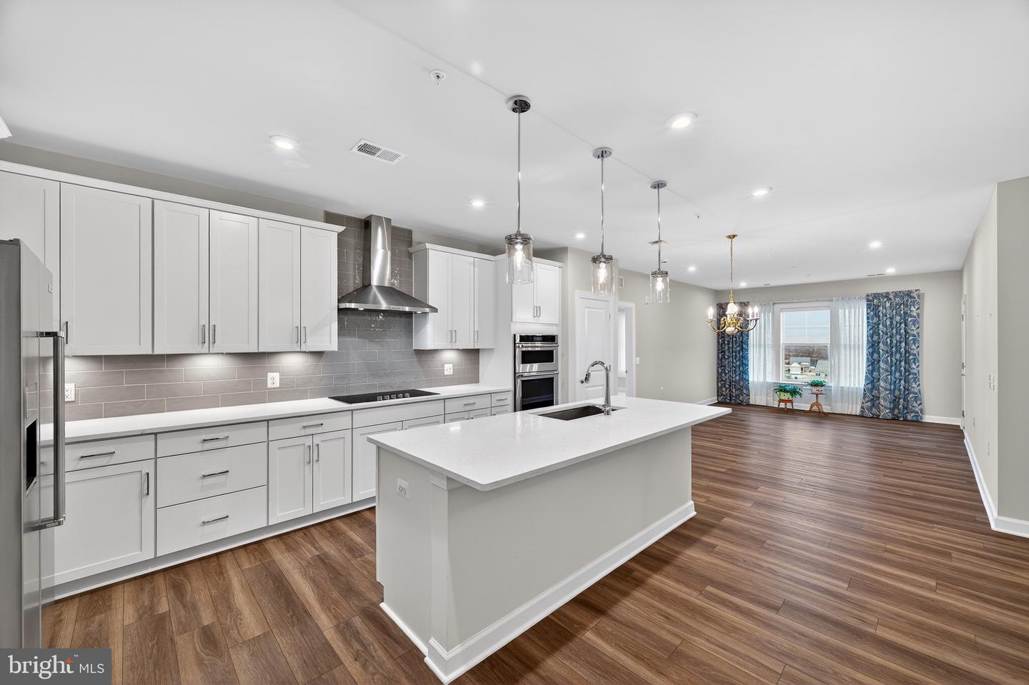 21630 HAWKSBILL HIGH CIR #403, STERLING, Virginia 20164, 2 Bedrooms Bedrooms, ,2 BathroomsBathrooms,Residential,For sale,21630 HAWKSBILL HIGH CIR #403,VALO2111258 MLS # VALO2111258