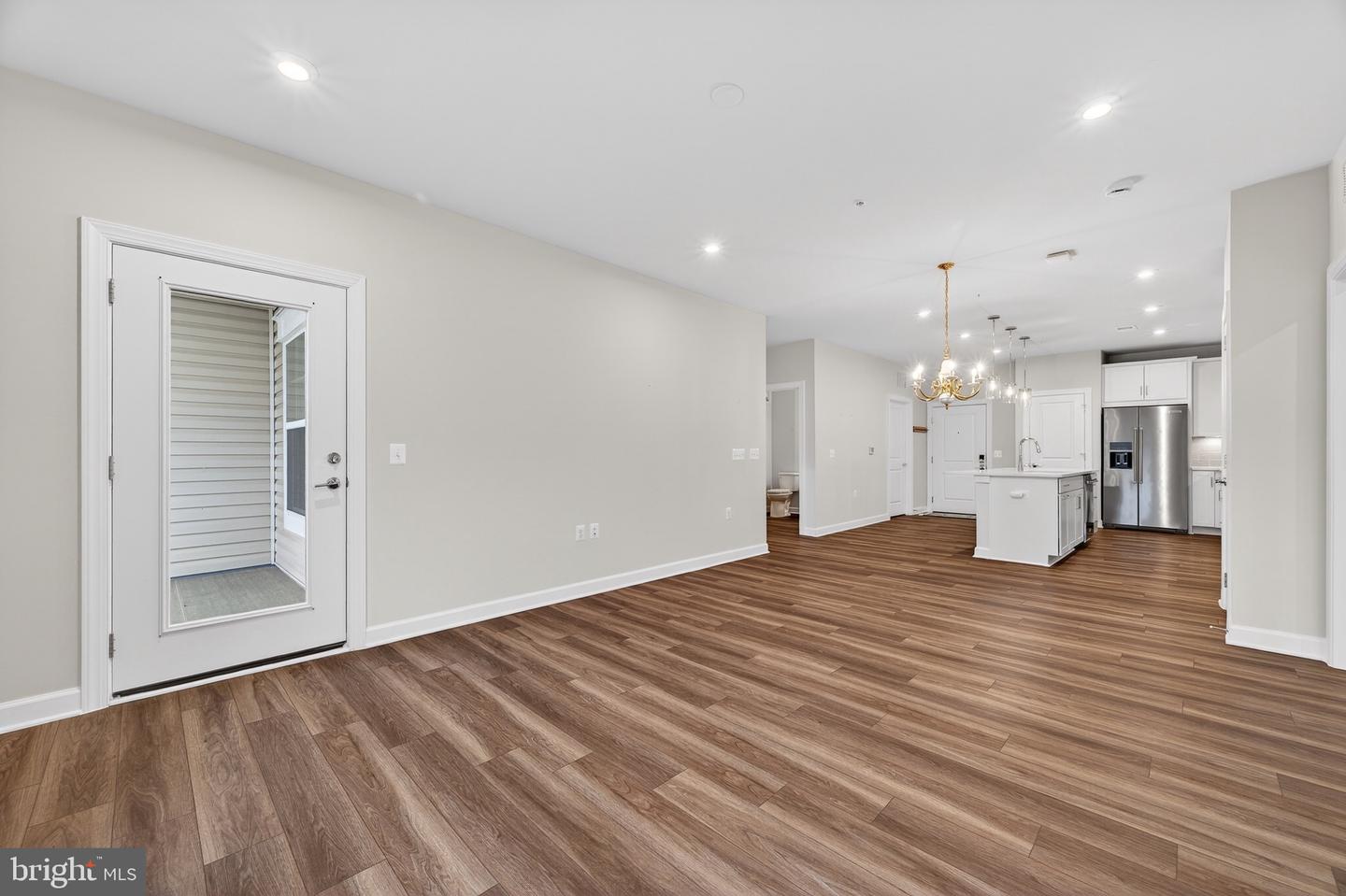 21630 HAWKSBILL HIGH CIR #403, STERLING, Virginia 20164, 2 Bedrooms Bedrooms, ,2 BathroomsBathrooms,Residential,For sale,21630 HAWKSBILL HIGH CIR #403,VALO2111258 MLS # VALO2111258