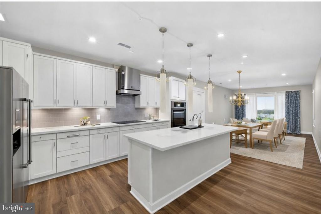 21630 HAWKSBILL HIGH CIR #403, STERLING, Virginia 20164, 2 Bedrooms Bedrooms, ,2 BathroomsBathrooms,Residential,For sale,21630 HAWKSBILL HIGH CIR #403,VALO2111258 MLS # VALO2111258