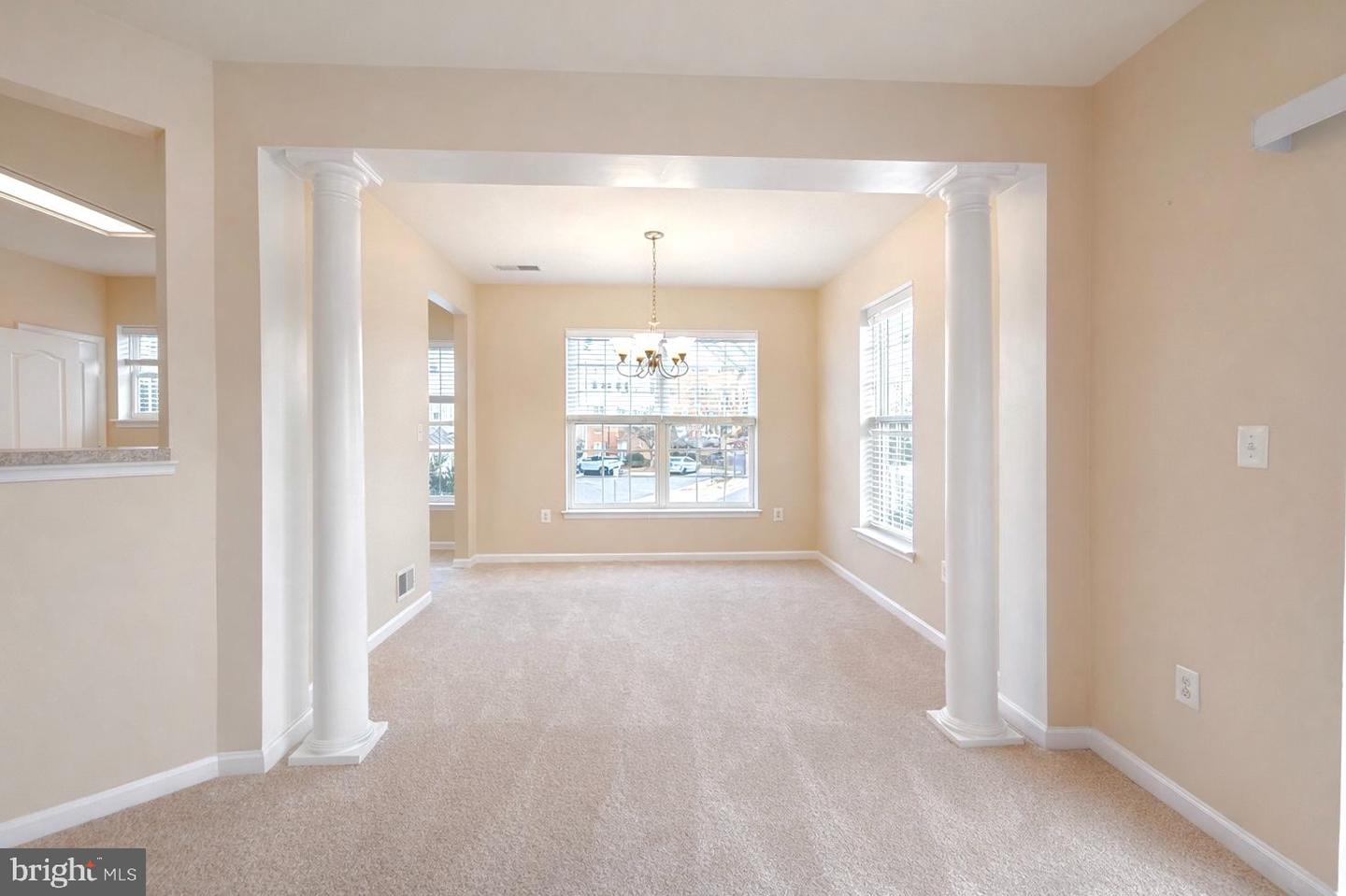 9710 HANDERSON PL #207, MANASSAS PARK, Virginia 20111, 2 Bedrooms Bedrooms, 8 Rooms Rooms,2 BathroomsBathrooms,Residential,For sale,9710 HANDERSON PL #207,VAMP2003570 MLS # VAMP2003570