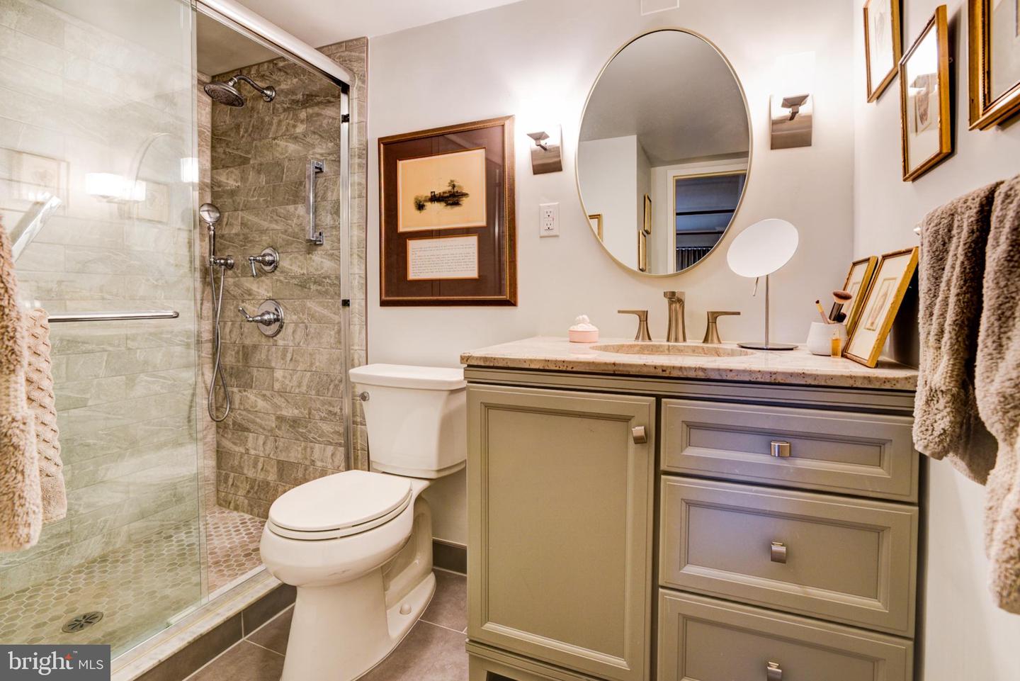 4201 CATHEDRAL AVE NW #124E, WASHINGTON, District Of Columbia 20016, 2 Bedrooms Bedrooms, ,2 BathroomsBathrooms,Residential,For sale,4201 CATHEDRAL AVE NW #124E,DCDC2242038 MLS # DCDC2242038