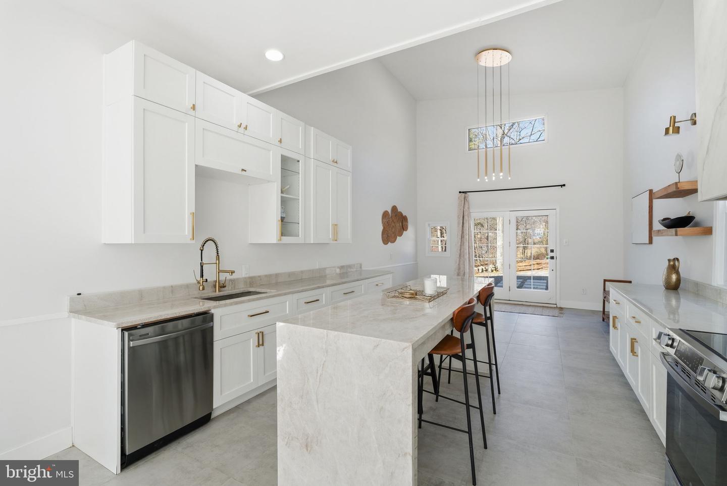 101 DELAWARE TRL, WINCHESTER, Virginia 22602, 3 Bedrooms Bedrooms, ,2 BathroomsBathrooms,Residential,For sale,101 DELAWARE TRL,VAFV2039152 MLS # VAFV2039152