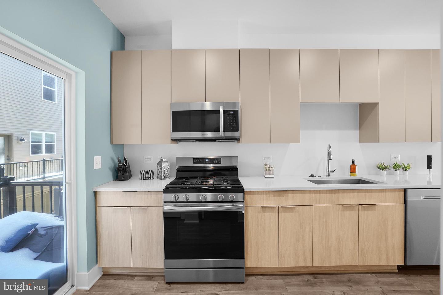 5541 SOUTH DAKOTA AVE NE, WASHINGTON, District Of Columbia 20011, 2 Bedrooms Bedrooms, 2 Rooms Rooms,1 BathroomBathrooms,Residential,For sale,5541 SOUTH DAKOTA AVE NE,DCDC2242764 MLS # DCDC2242764