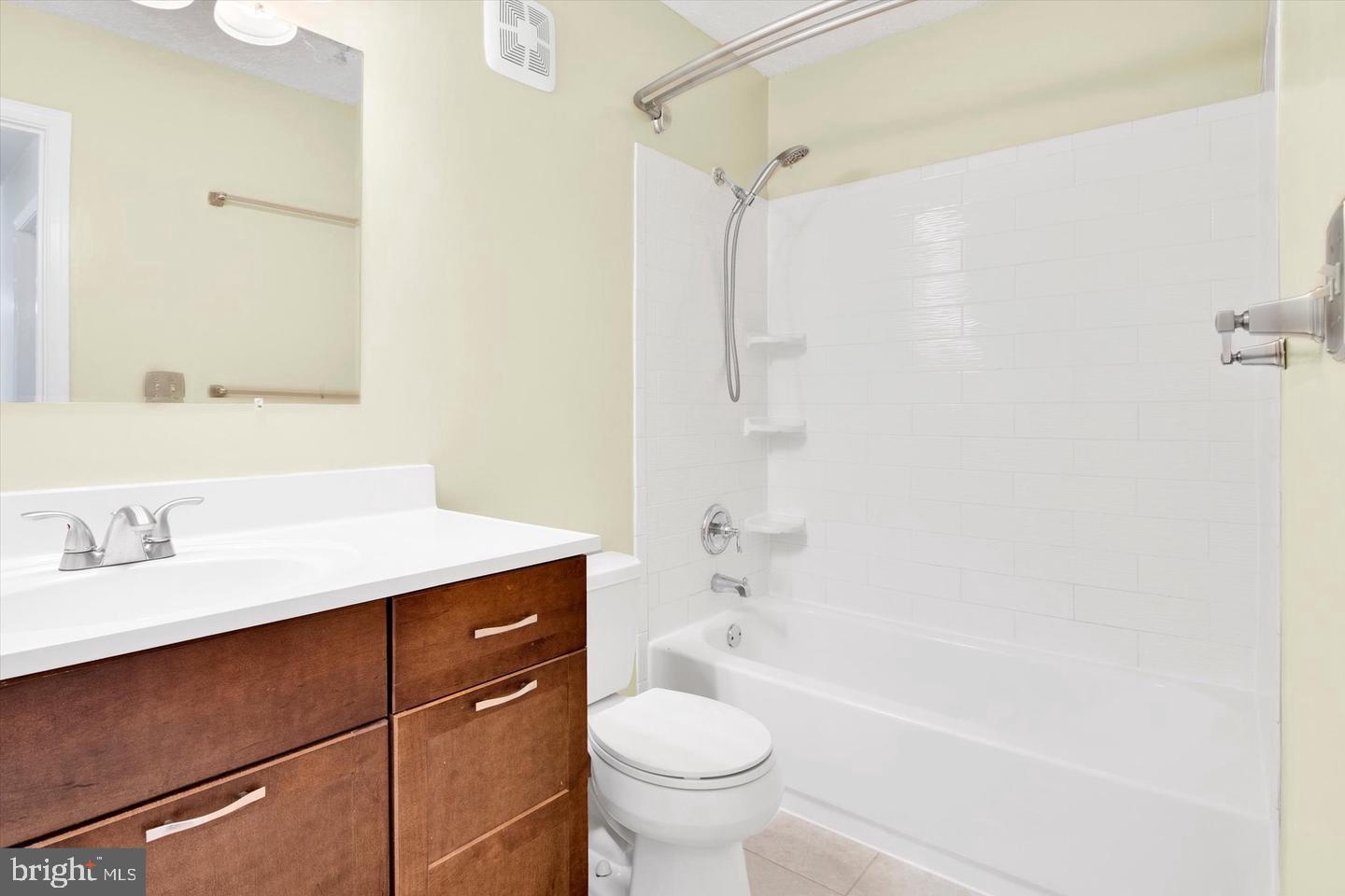 12098 CARDAMOM DR #12098, WOODBRIDGE, Virginia 22192, 1 Bedroom Bedrooms, ,1 BathroomBathrooms,Residential,For sale,12098 CARDAMOM DR #12098,VAPW2111198 MLS # VAPW2111198