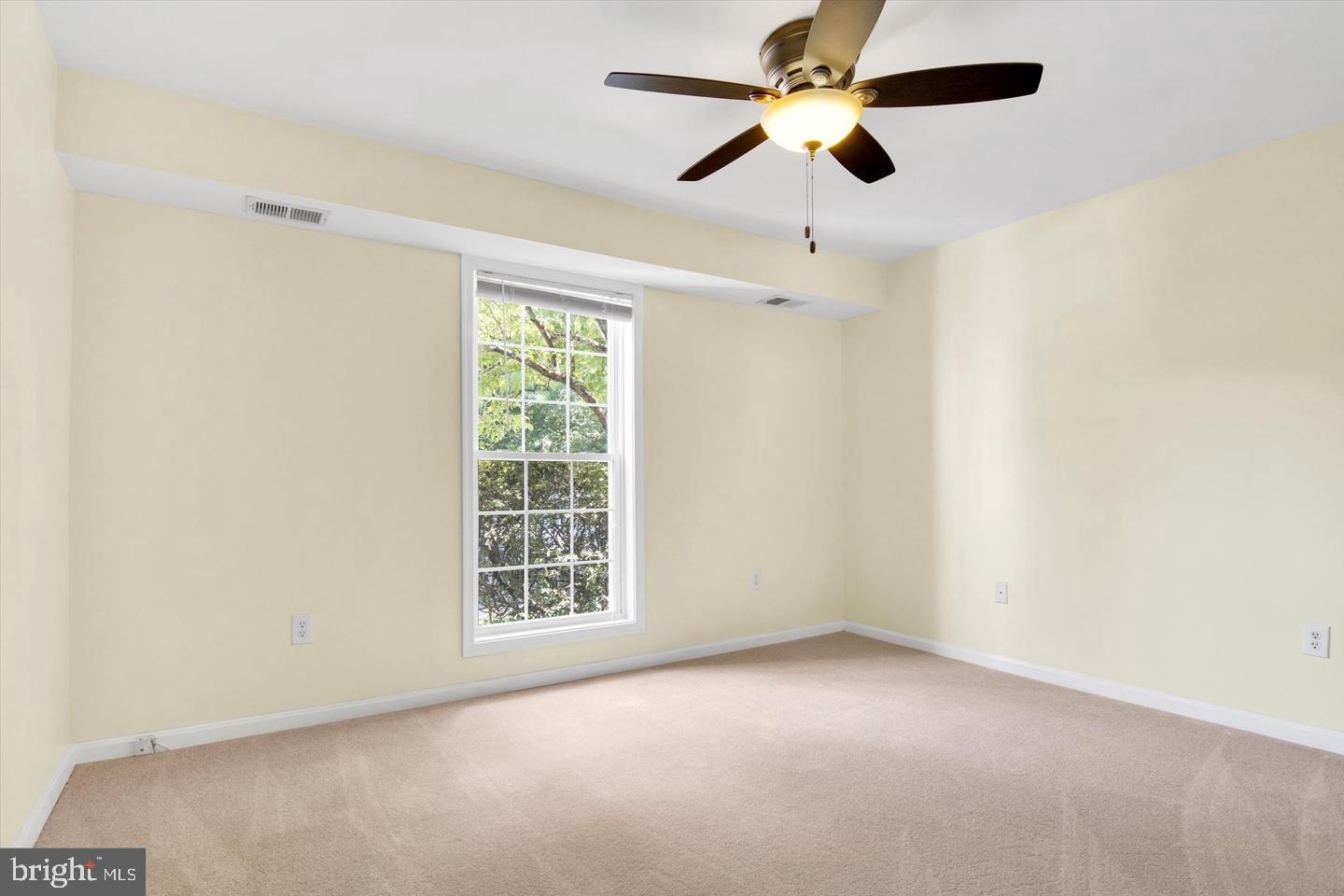 12098 CARDAMOM DR #12098, WOODBRIDGE, Virginia 22192, 1 Bedroom Bedrooms, ,1 BathroomBathrooms,Residential,For sale,12098 CARDAMOM DR #12098,VAPW2111198 MLS # VAPW2111198