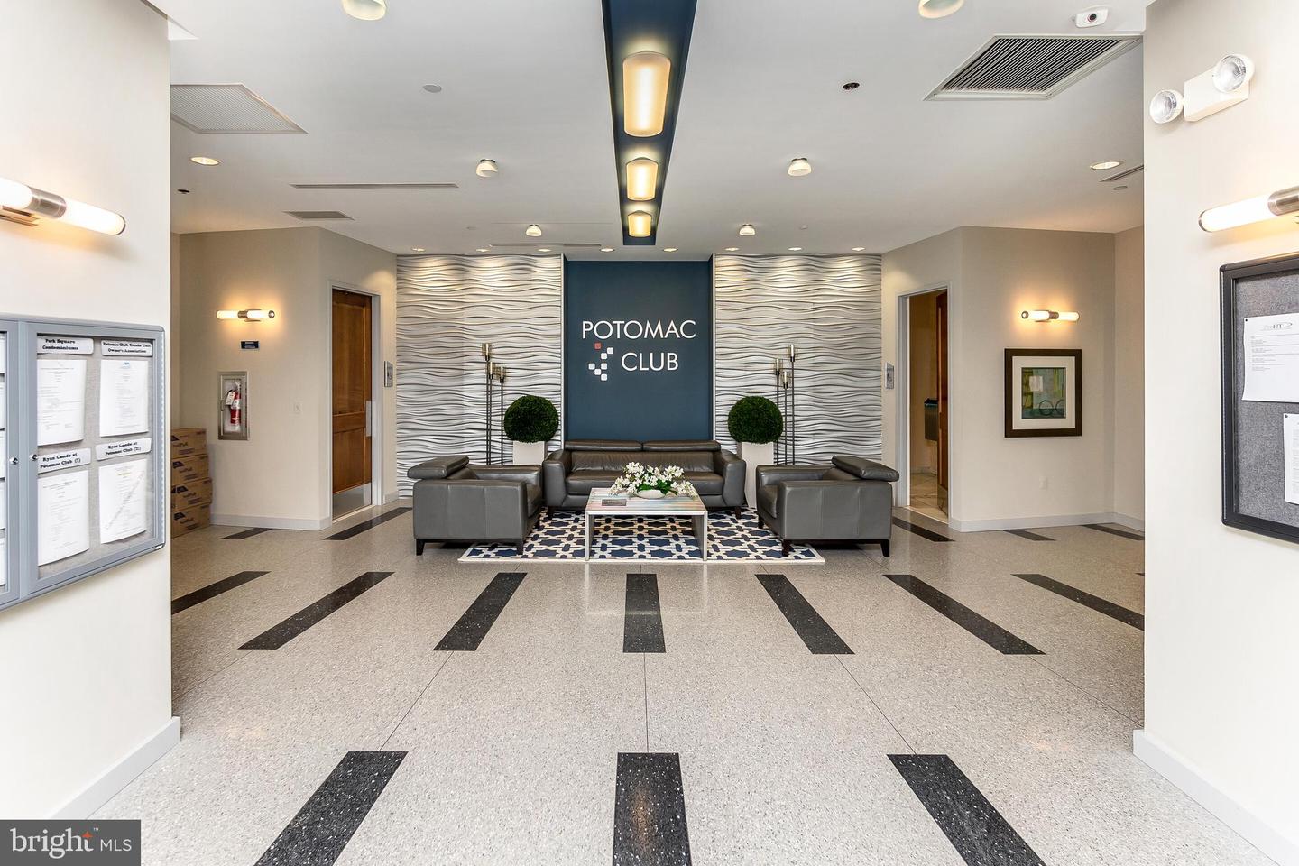 15250 TORBAY WAY, WOODBRIDGE, Virginia 22191, 2 Bedrooms Bedrooms, ,2 BathroomsBathrooms,Residential,For sale,15250 TORBAY WAY,VAPW2111240 MLS # VAPW2111240