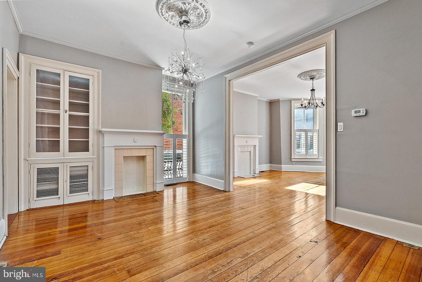 132 AMHERST ST, WINCHESTER, Virginia 22601, 4 Bedrooms Bedrooms, ,3 BathroomsBathrooms,Residential,For sale,132 AMHERST ST,VAWI2009872 MLS # VAWI2009872