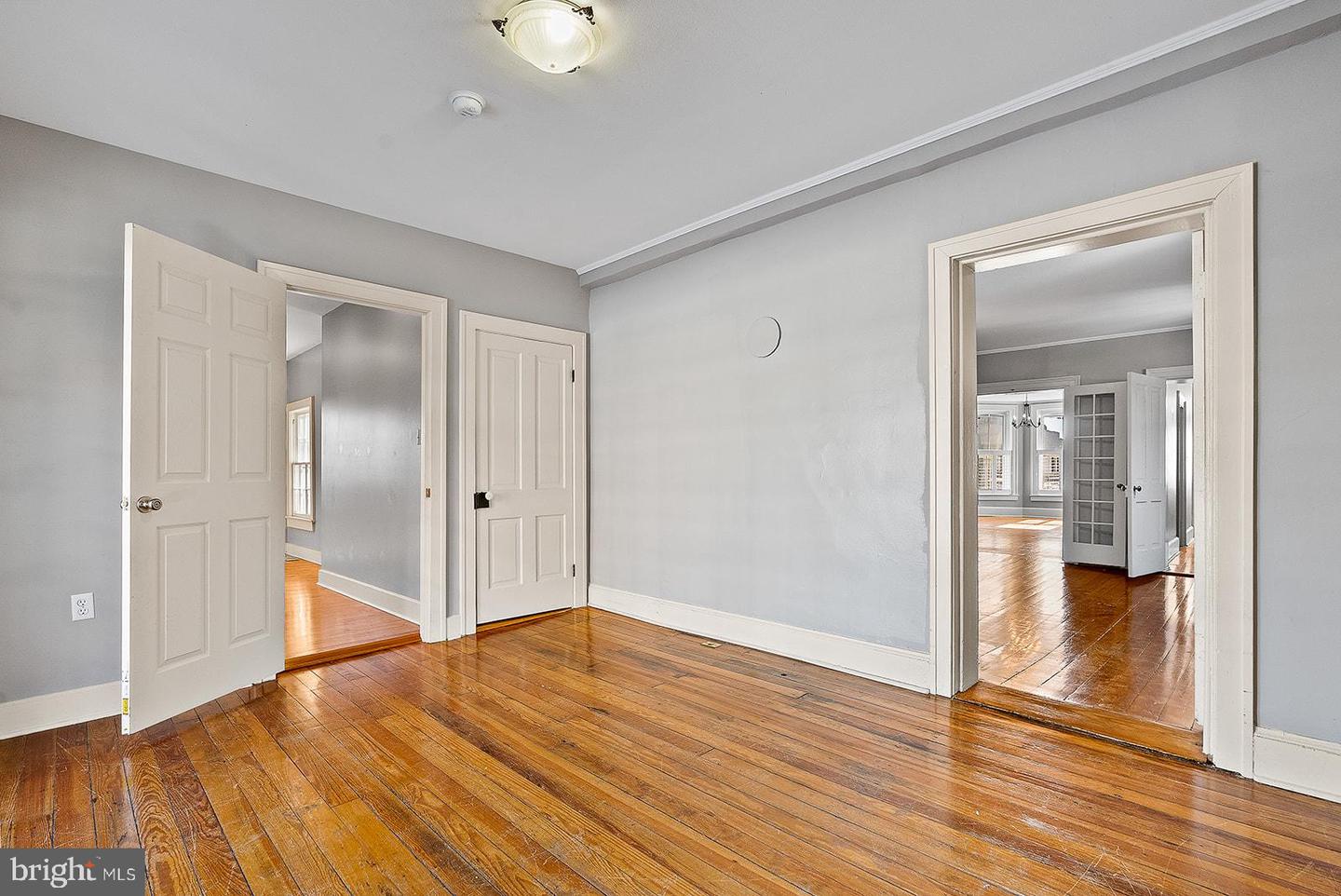 132 AMHERST ST, WINCHESTER, Virginia 22601, 4 Bedrooms Bedrooms, ,3 BathroomsBathrooms,Residential,For sale,132 AMHERST ST,VAWI2009872 MLS # VAWI2009872