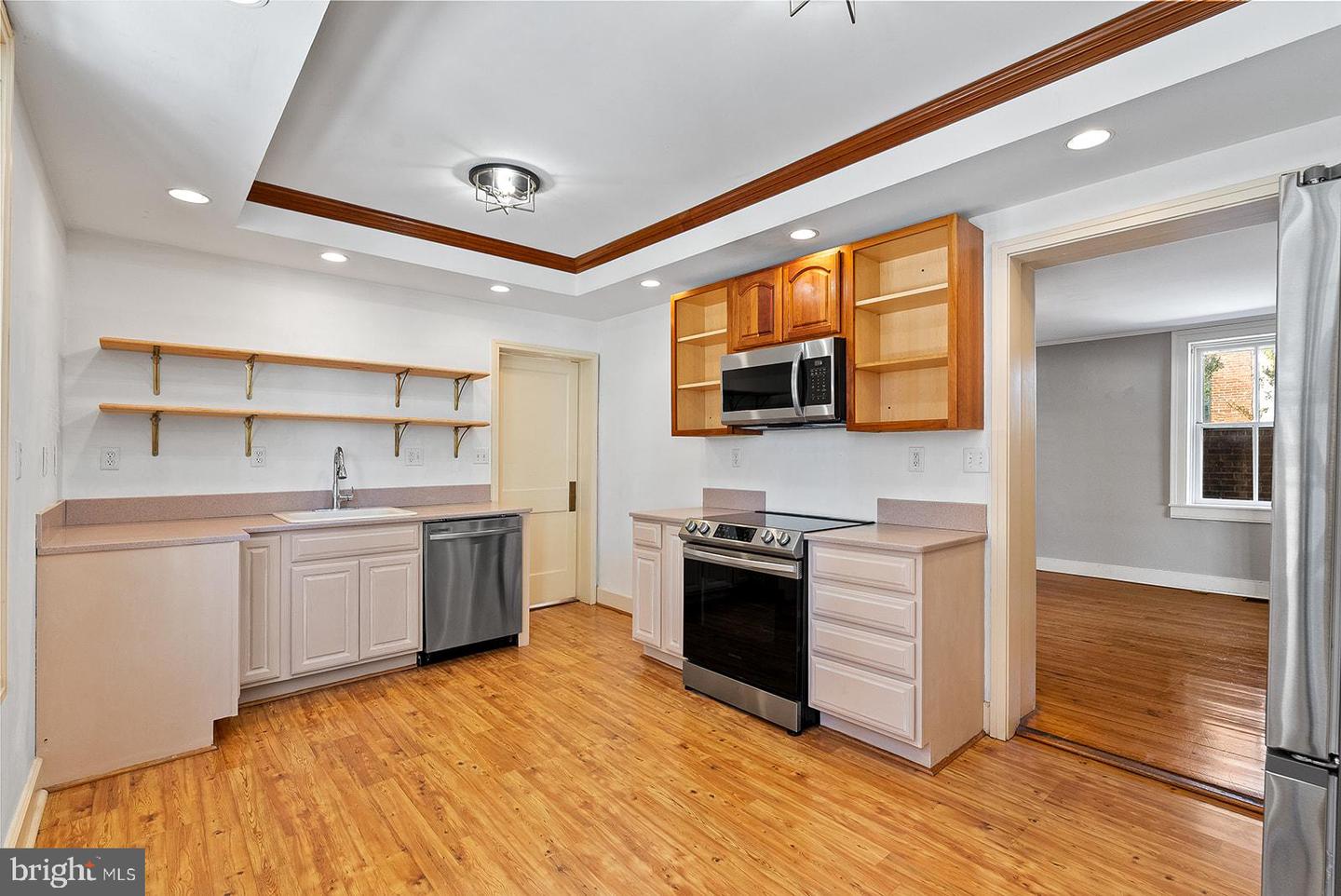 132 AMHERST ST, WINCHESTER, Virginia 22601, 4 Bedrooms Bedrooms, ,3 BathroomsBathrooms,Residential,For sale,132 AMHERST ST,VAWI2009872 MLS # VAWI2009872