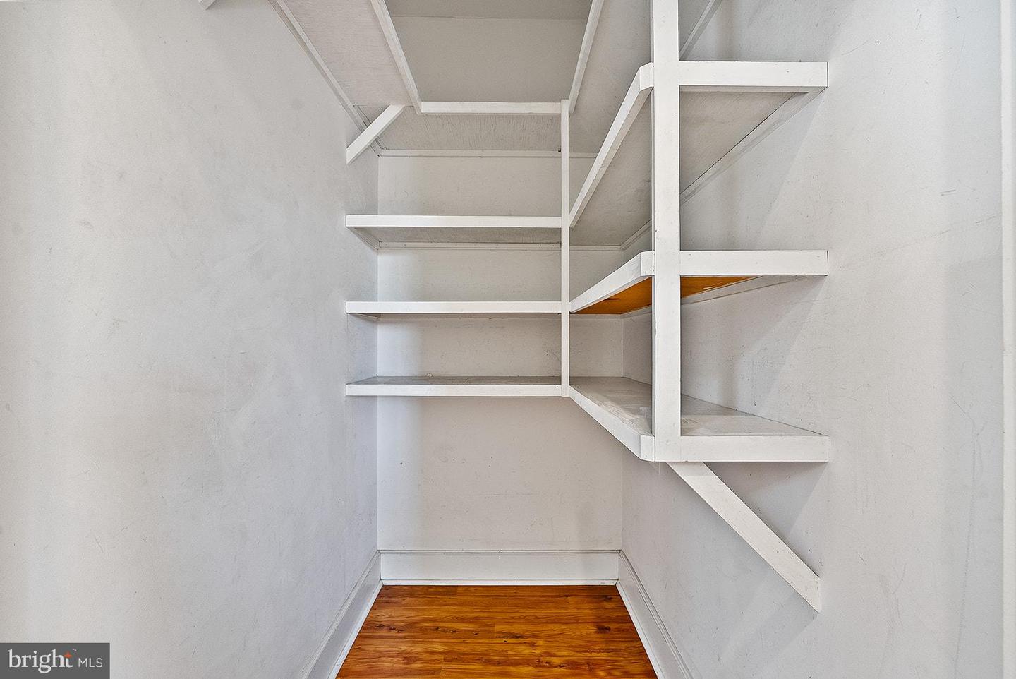 132 AMHERST ST, WINCHESTER, Virginia 22601, 4 Bedrooms Bedrooms, ,3 BathroomsBathrooms,Residential,For sale,132 AMHERST ST,VAWI2009872 MLS # VAWI2009872