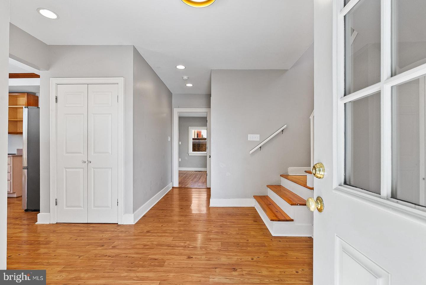 132 AMHERST ST, WINCHESTER, Virginia 22601, 4 Bedrooms Bedrooms, ,3 BathroomsBathrooms,Residential,For sale,132 AMHERST ST,VAWI2009872 MLS # VAWI2009872