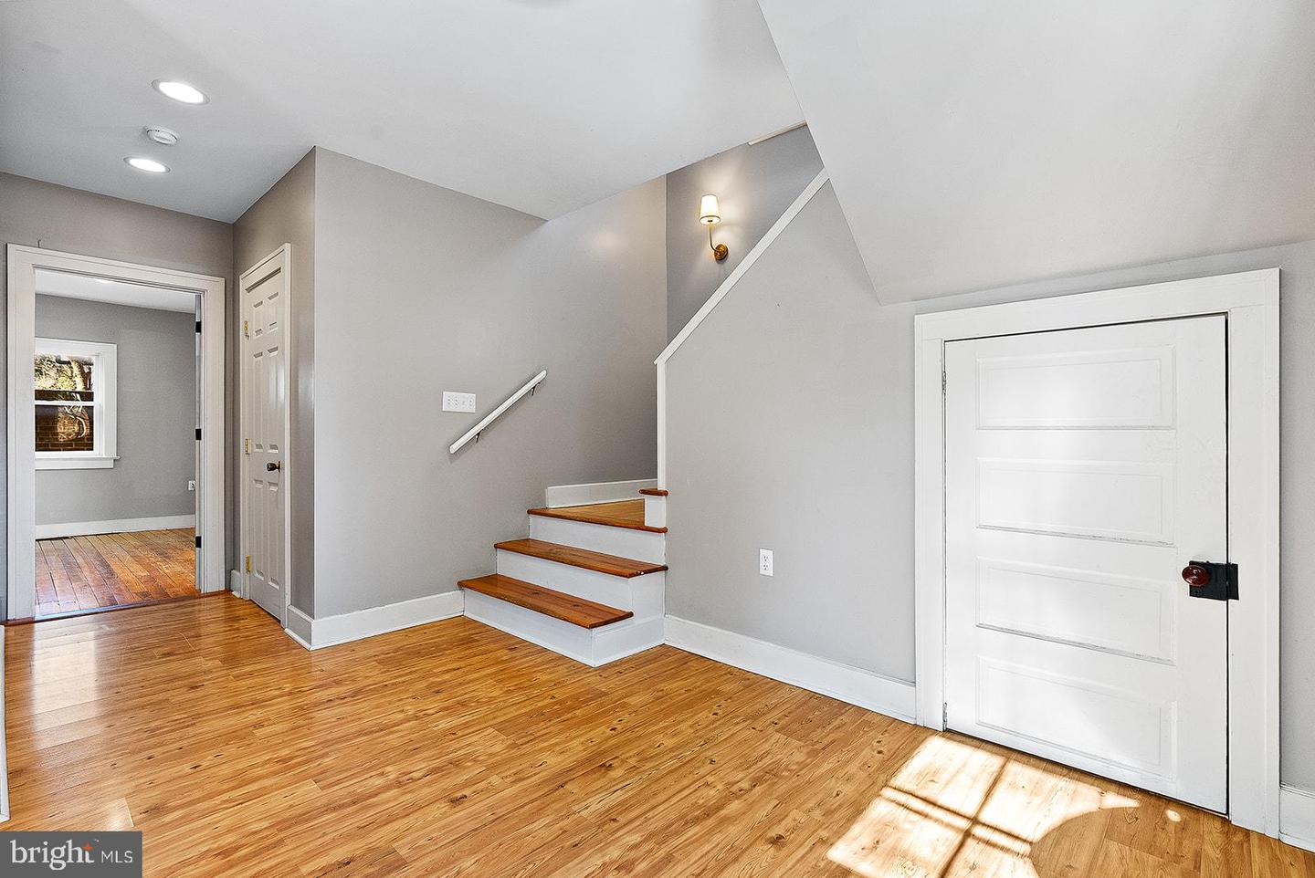 132 AMHERST ST, WINCHESTER, Virginia 22601, 4 Bedrooms Bedrooms, ,3 BathroomsBathrooms,Residential,For sale,132 AMHERST ST,VAWI2009872 MLS # VAWI2009872