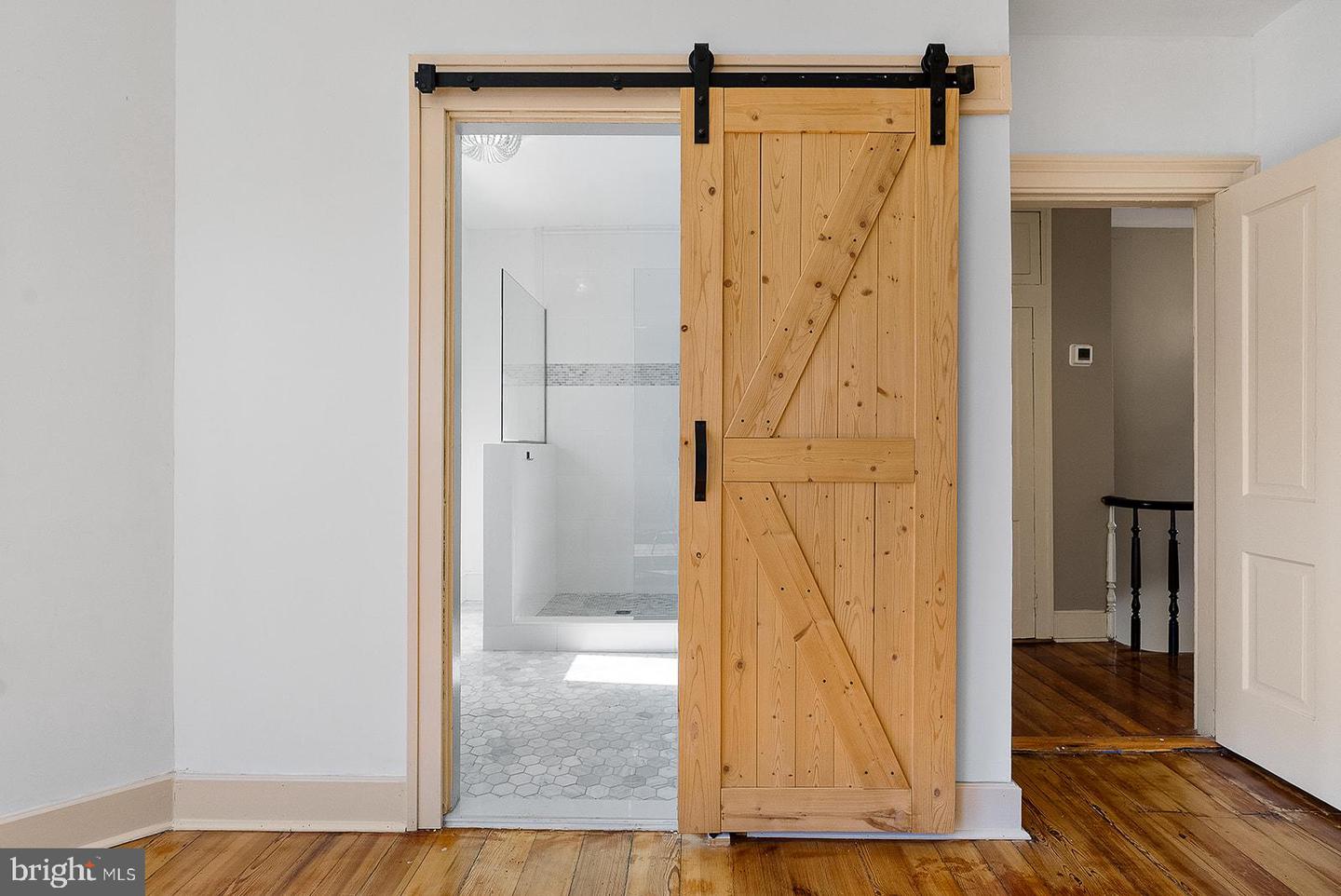 132 AMHERST ST, WINCHESTER, Virginia 22601, 4 Bedrooms Bedrooms, ,3 BathroomsBathrooms,Residential,For sale,132 AMHERST ST,VAWI2009872 MLS # VAWI2009872