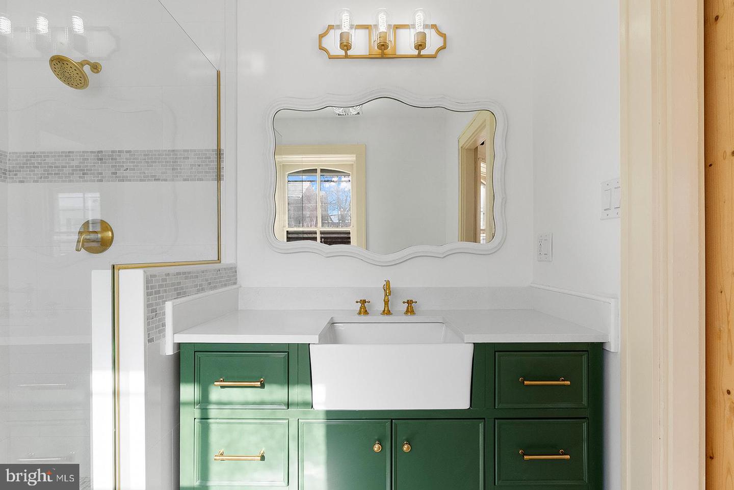 132 AMHERST ST, WINCHESTER, Virginia 22601, 4 Bedrooms Bedrooms, ,3 BathroomsBathrooms,Residential,For sale,132 AMHERST ST,VAWI2009872 MLS # VAWI2009872