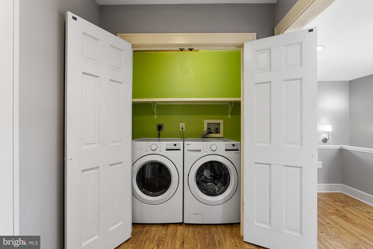 132 AMHERST ST, WINCHESTER, Virginia 22601, 4 Bedrooms Bedrooms, ,3 BathroomsBathrooms,Residential,For sale,132 AMHERST ST,VAWI2009872 MLS # VAWI2009872