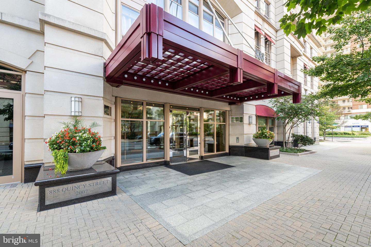 888 N QUINCY ST #2008, ARLINGTON, Virginia 22203, 1 Bedroom Bedrooms, ,1 BathroomBathrooms,Residential,For sale,888 N QUINCY ST #2008,VAAR2068276 MLS # VAAR2068276