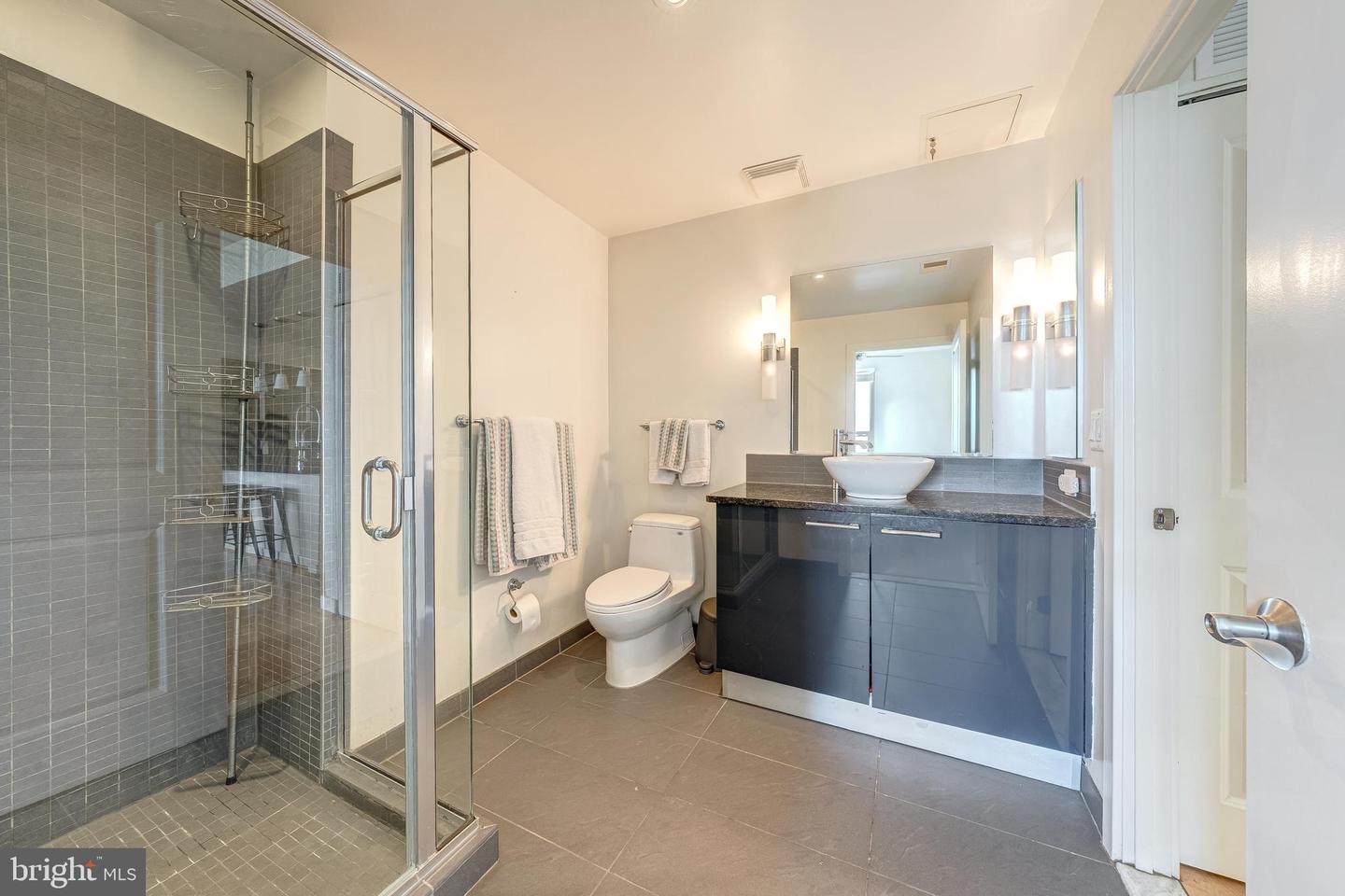 888 N QUINCY ST #2008, ARLINGTON, Virginia 22203, 1 Bedroom Bedrooms, ,1 BathroomBathrooms,Residential,For sale,888 N QUINCY ST #2008,VAAR2068276 MLS # VAAR2068276