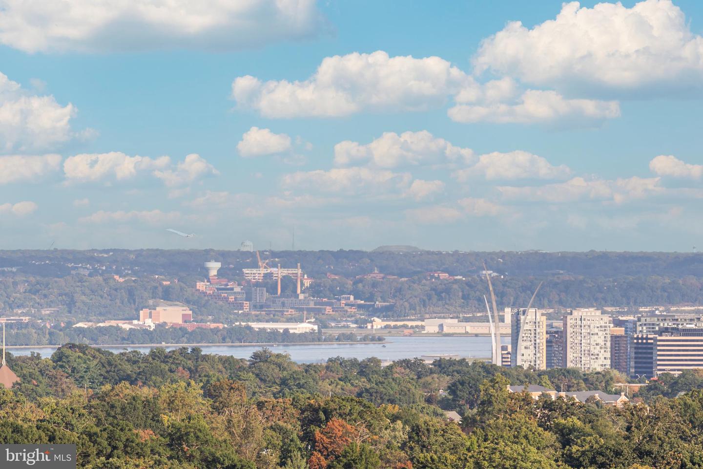 888 N QUINCY ST #2008, ARLINGTON, Virginia 22203, 1 Bedroom Bedrooms, ,1 BathroomBathrooms,Residential,For sale,888 N QUINCY ST #2008,VAAR2068276 MLS # VAAR2068276