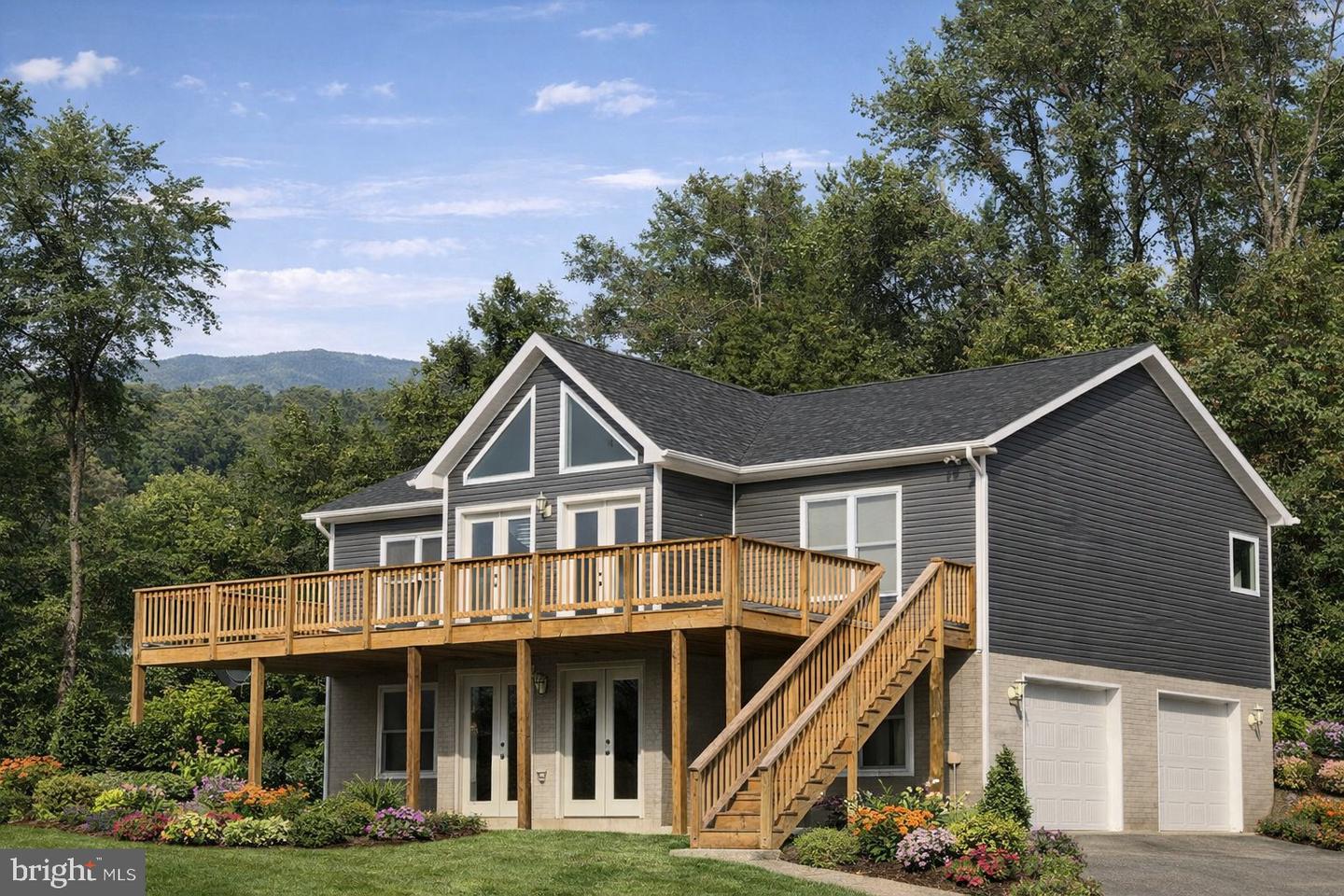 232 WESTERN, FRONT ROYAL, Virginia 22630, 6 Bedrooms Bedrooms, ,4 BathroomsBathrooms,Residential,For sale,232 WESTERN,VAWR2013286 MLS # VAWR2013286