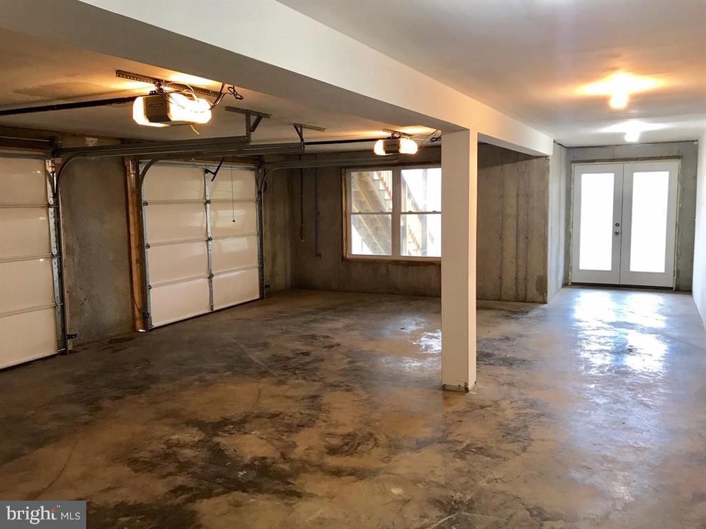 232 WESTERN, FRONT ROYAL, Virginia 22630, 6 Bedrooms Bedrooms, ,4 BathroomsBathrooms,Residential,For sale,232 WESTERN,VAWR2013286 MLS # VAWR2013286