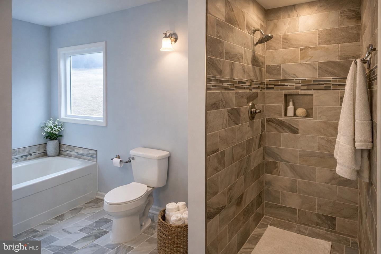 232 WESTERN, FRONT ROYAL, Virginia 22630, 6 Bedrooms Bedrooms, ,4 BathroomsBathrooms,Residential,For sale,232 WESTERN,VAWR2013286 MLS # VAWR2013286