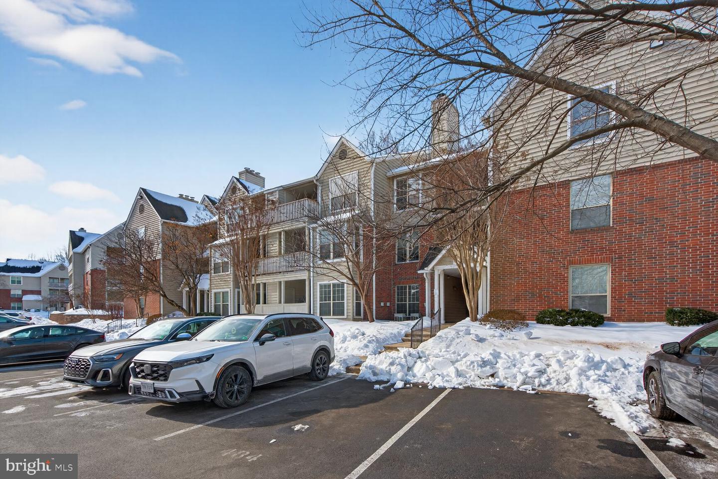 12160 PENDERVIEW LN #1737, FAIRFAX, Virginia 22033, 1 Bedroom Bedrooms, ,1 BathroomBathrooms,Residential,For sale,12160 PENDERVIEW LN #1737,VAFX2288168 MLS # VAFX2288168 12160 PENDERVIEW LN #1737, FAIRFAX, Virginia 22033, 1 Bedroom Bedrooms, ,1 BathroomBathrooms,Residential,For sale,12160 PENDERVIEW LN #1737,VAFX2288168 MLS # VAFX2288168