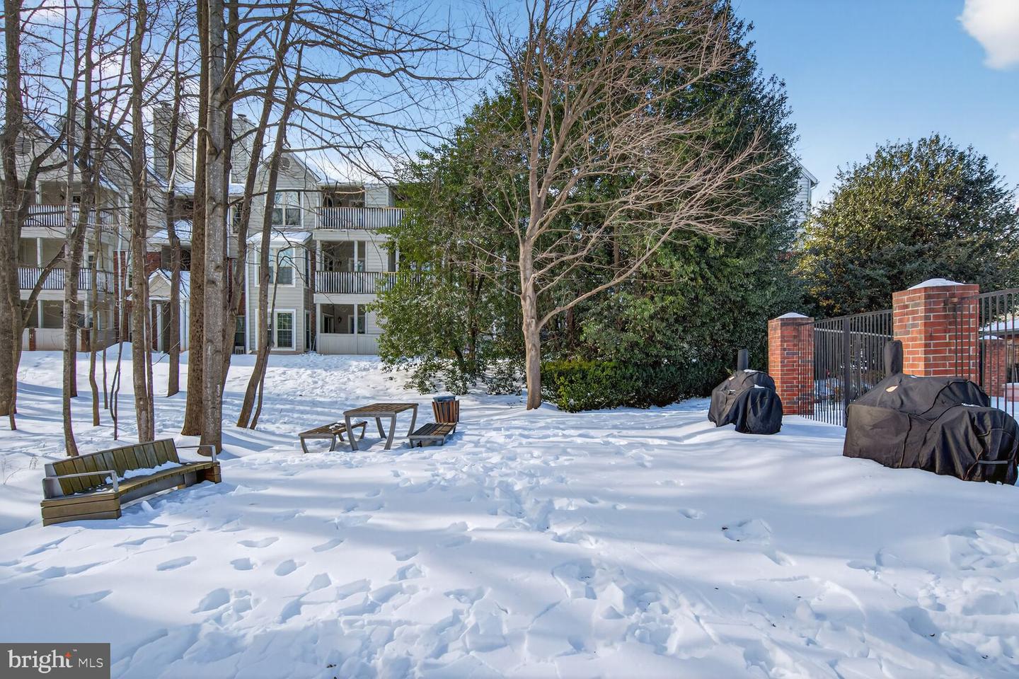 12160 PENDERVIEW LN #1737, FAIRFAX, Virginia 22033, 1 Bedroom Bedrooms, ,1 BathroomBathrooms,Residential,For sale,12160 PENDERVIEW LN #1737,VAFX2288168 MLS # VAFX2288168 12160 PENDERVIEW LN #1737, FAIRFAX, Virginia 22033, 1 Bedroom Bedrooms, ,1 BathroomBathrooms,Residential,For sale,12160 PENDERVIEW LN #1737,VAFX2288168 MLS # VAFX2288168