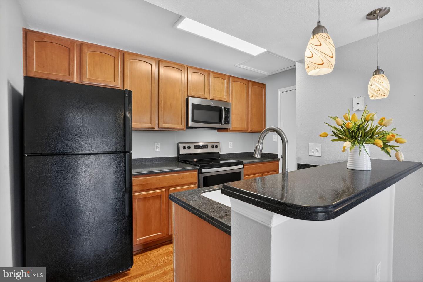 12160 PENDERVIEW LN #1737, FAIRFAX, Virginia 22033, 1 Bedroom Bedrooms, ,1 BathroomBathrooms,Residential,For sale,12160 PENDERVIEW LN #1737,VAFX2288168 MLS # VAFX2288168 12160 PENDERVIEW LN #1737, FAIRFAX, Virginia 22033, 1 Bedroom Bedrooms, ,1 BathroomBathrooms,Residential,For sale,12160 PENDERVIEW LN #1737,VAFX2288168 MLS # VAFX2288168