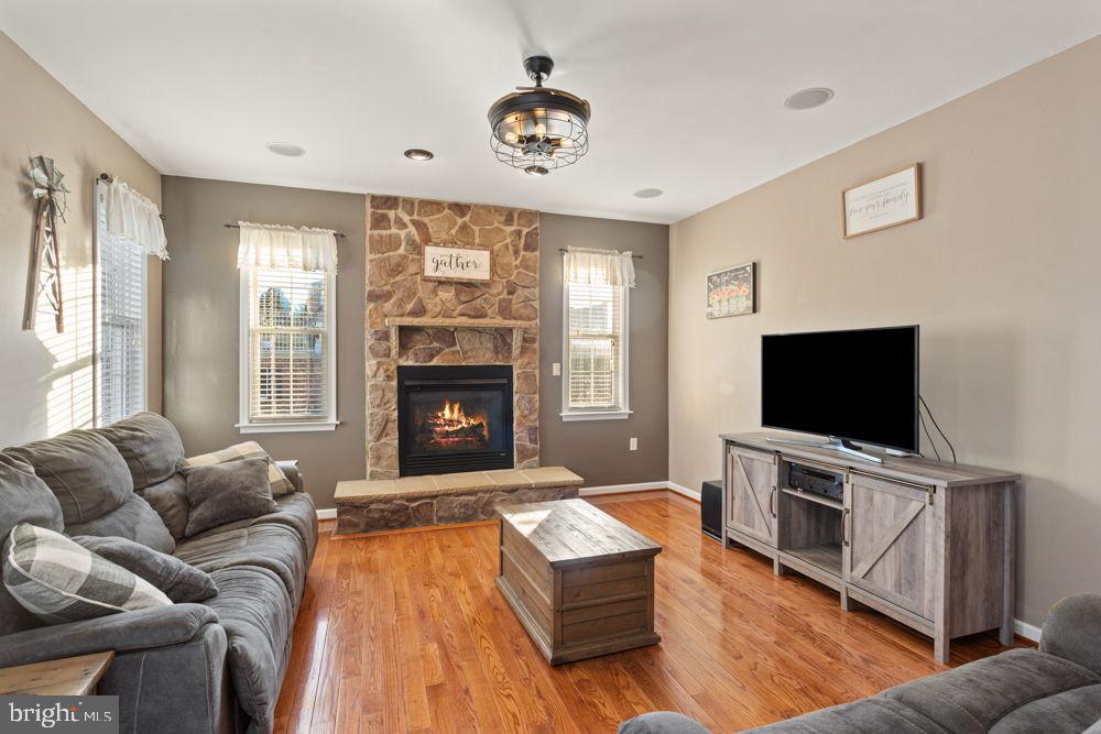 209 BUCHANAN DR, BROADWAY, Virginia 22815, ,Residential,For sale,209 BUCHANAN DR,VARO2002826 MLS # VARO2002826