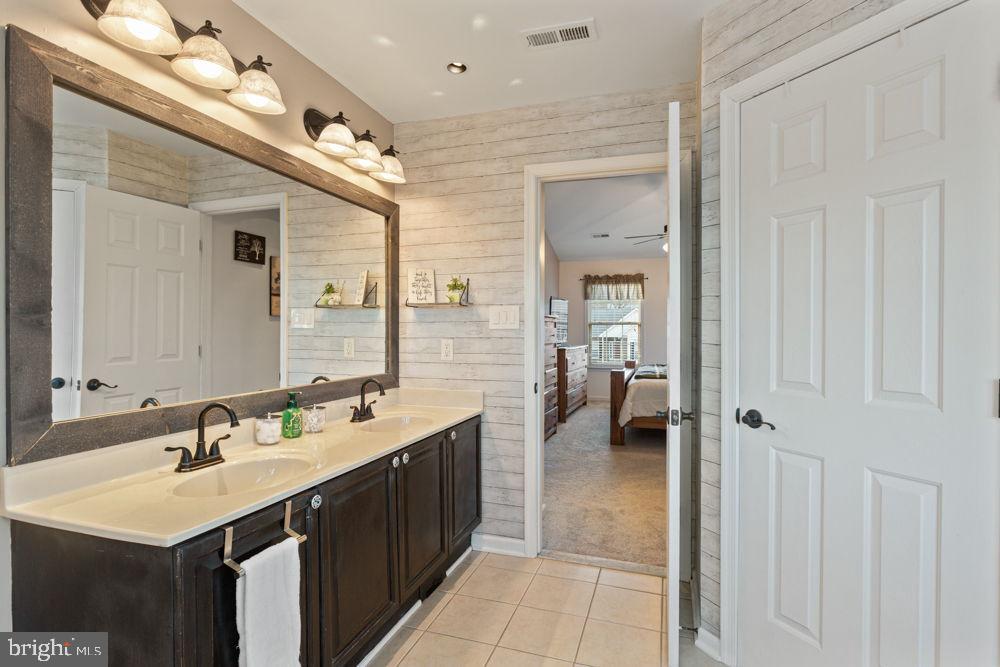 209 BUCHANAN DR, BROADWAY, Virginia 22815, ,Residential,For sale,209 BUCHANAN DR,VARO2002826 MLS # VARO2002826