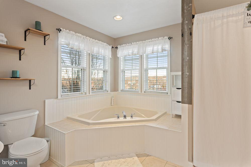 209 BUCHANAN DR, BROADWAY, Virginia 22815, ,Residential,For sale,209 BUCHANAN DR,VARO2002826 MLS # VARO2002826