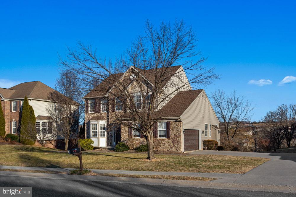 209 BUCHANAN DR, BROADWAY, Virginia 22815, ,Residential,For sale,209 BUCHANAN DR,VARO2002826 MLS # VARO2002826