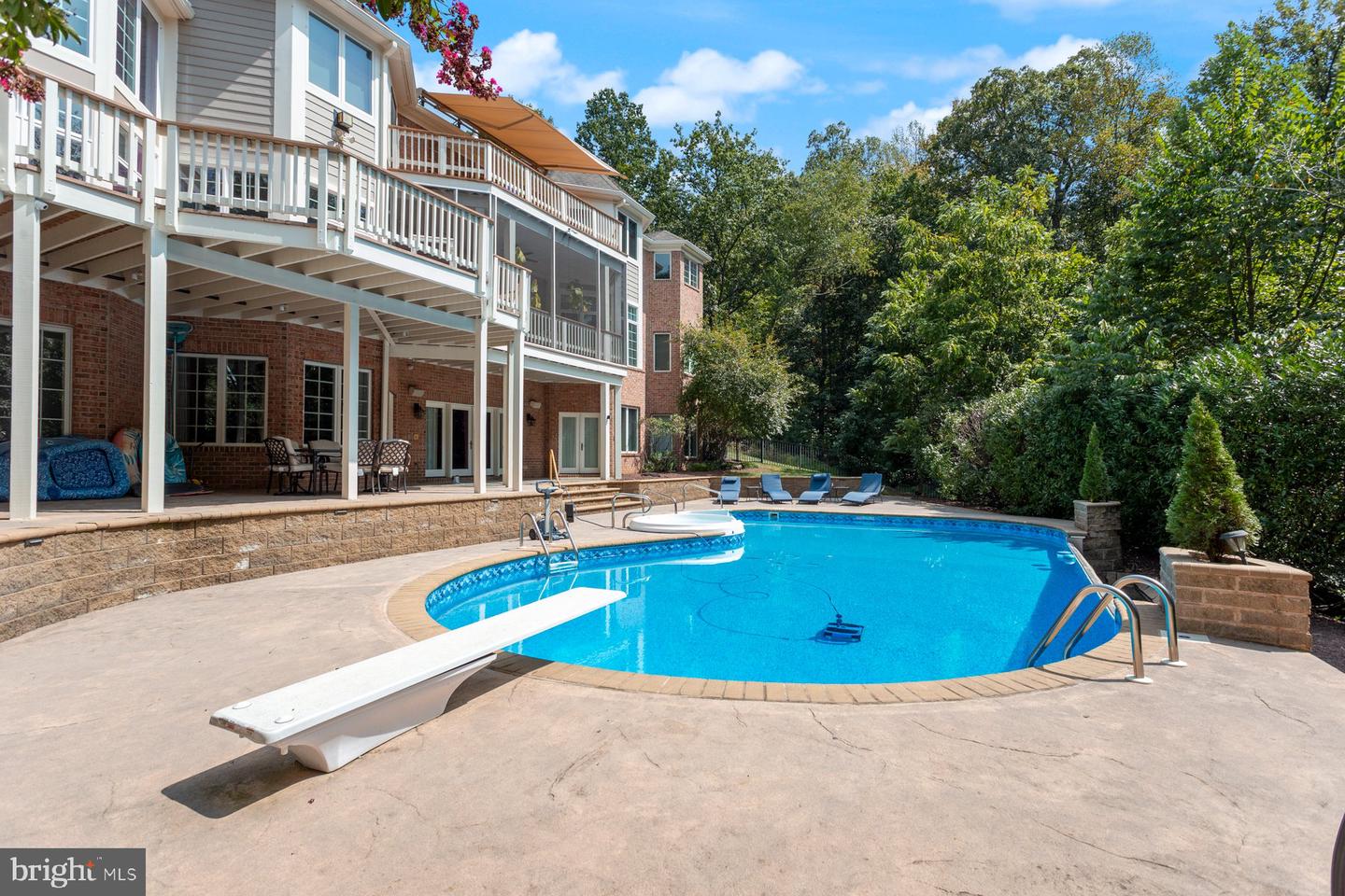 40321 BEACON HILL DR, LEESBURG, Virginia 20176, 5 Bedrooms Bedrooms, ,7 BathroomsBathrooms,Residential,For sale,40321 BEACON HILL DR,VALO2106174 MLS # VALO2106174