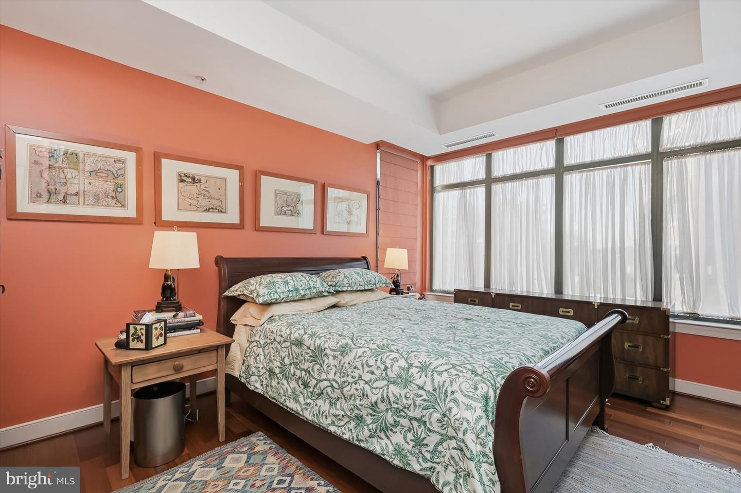 2425 L ST NW #303, WASHINGTON, District Of Columbia 20037, 2 Bedrooms Bedrooms, ,2 BathroomsBathrooms,Residential,For sale,2425 L ST NW #303,DCDC2241692 MLS # DCDC2241692
