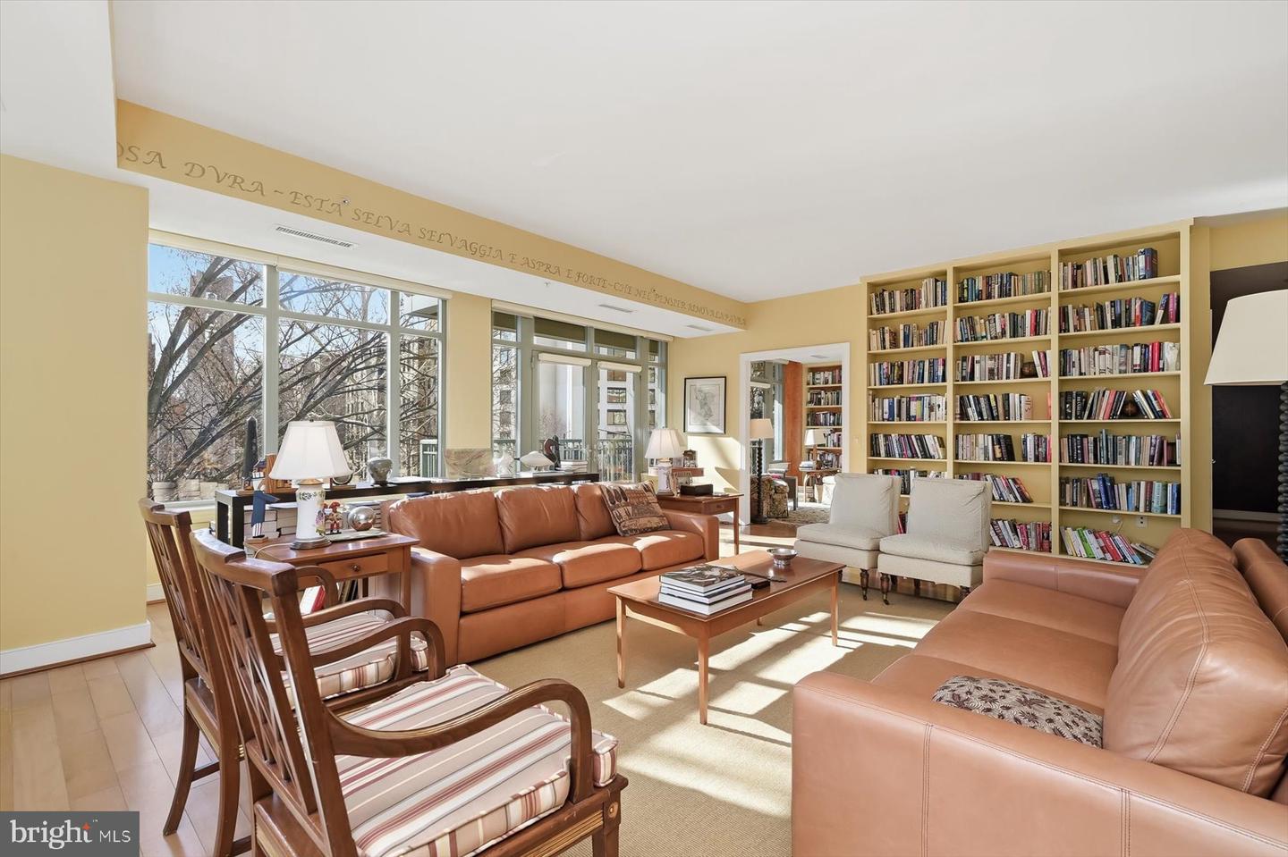 2425 L ST NW #303, WASHINGTON, District Of Columbia 20037, 2 Bedrooms Bedrooms, ,2 BathroomsBathrooms,Residential,For sale,2425 L ST NW #303,DCDC2241692 MLS # DCDC2241692